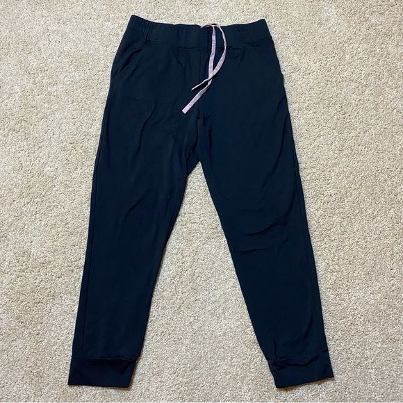Varley Dark Navy Joggers - Picture 2 of 15